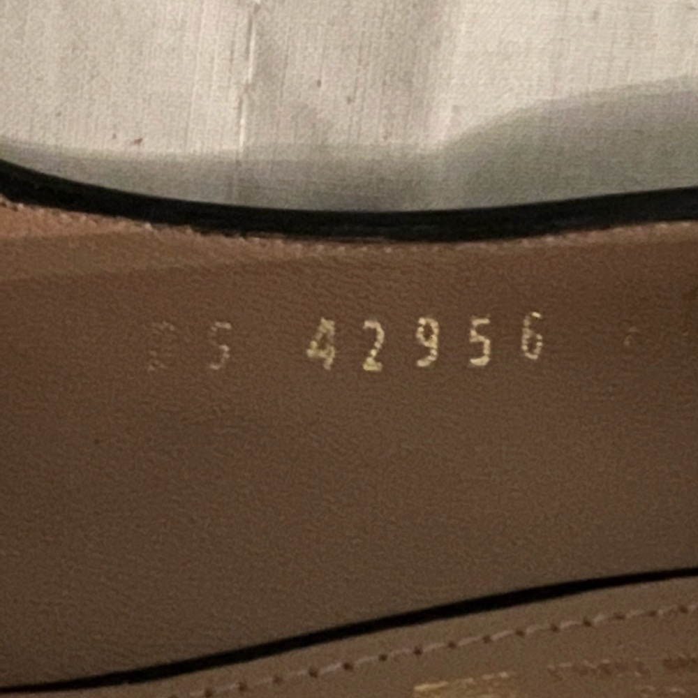 SALVATORE FERRAGAMO BEAUTIFUL SHOE / PUMP size 37.5 (7.5) - Picture 6 of 8